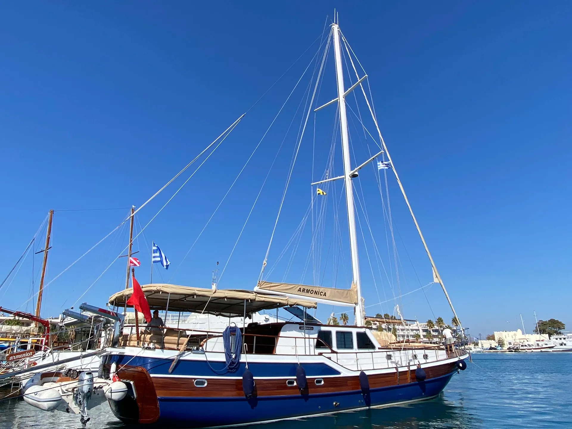 Armonica yacht aerial view