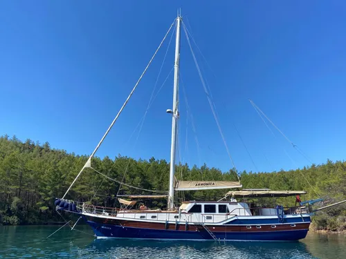 Armonica yacht