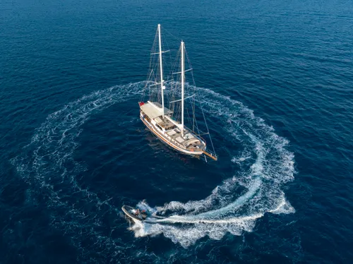 Artemis yacht