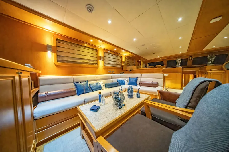 Babylon yacht interior or exterior view