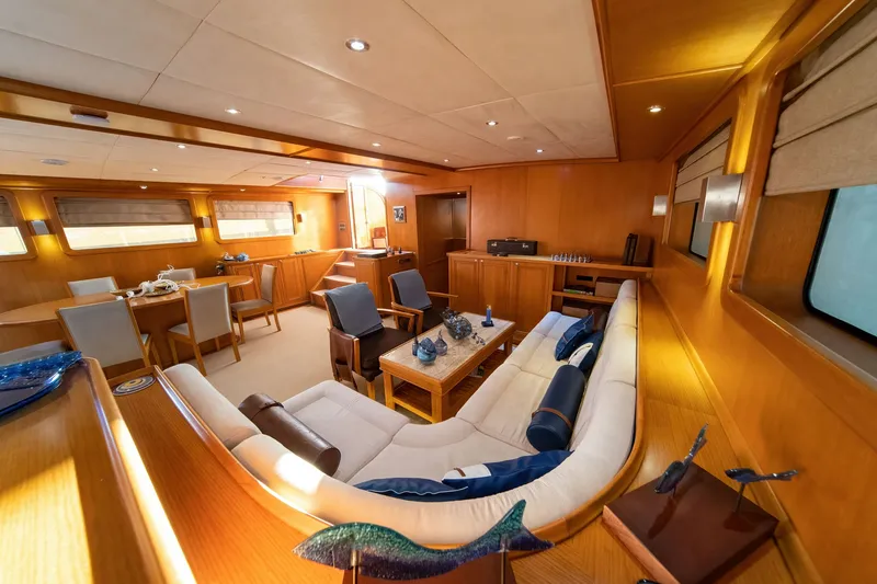 Babylon yacht interior or exterior view