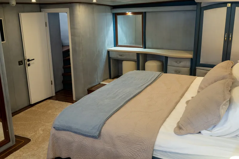 Bella Mare yacht interior or exterior view