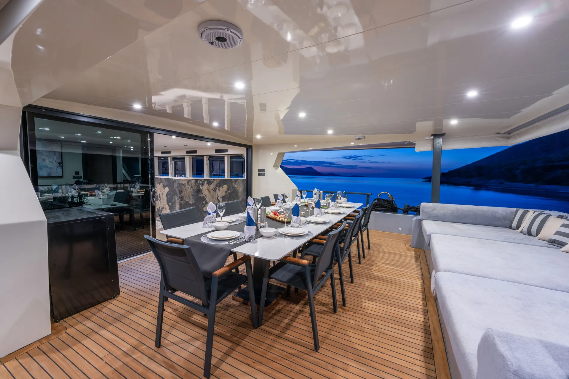 Calm Down yacht interior or exterior view