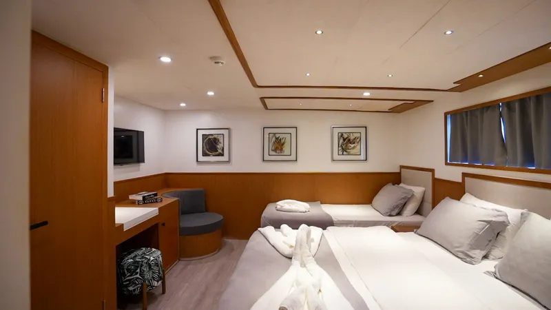 Cinar Yildizi yacht interior or exterior view