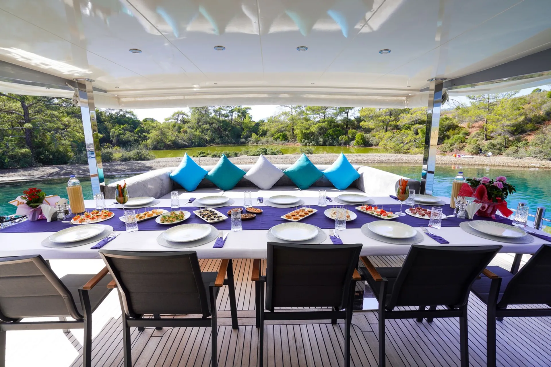 Cinar Yildizi yacht interior or exterior view