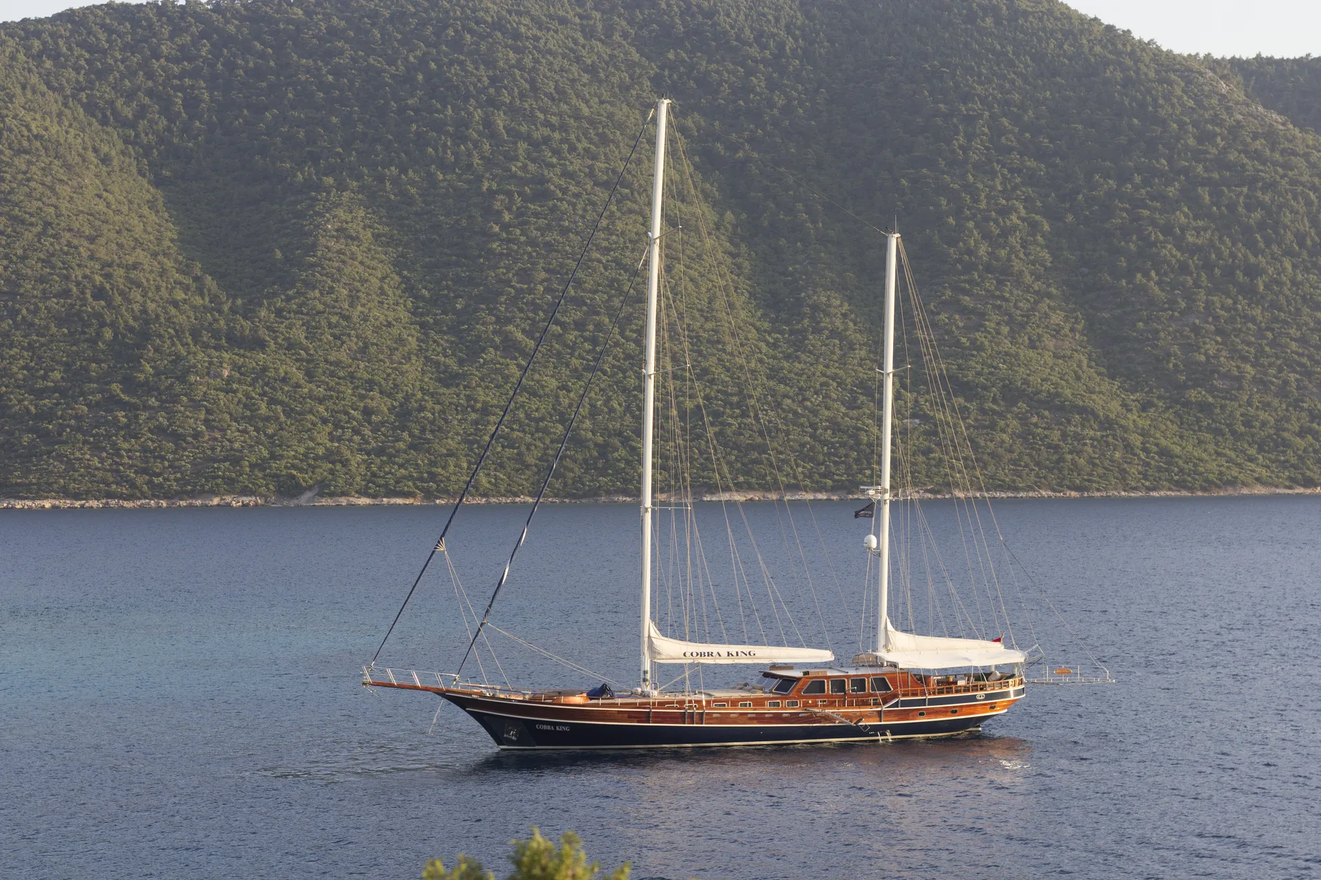 Cobra King yacht interior or exterior view