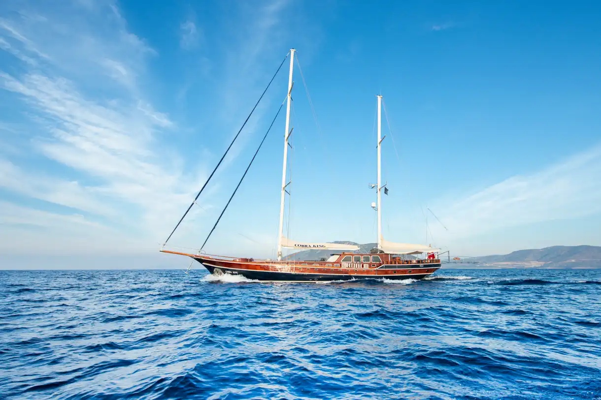 Cobra King yacht aerial view