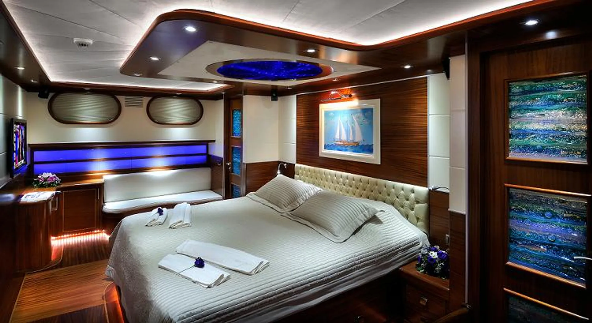Dolce Mare yacht interior or exterior view