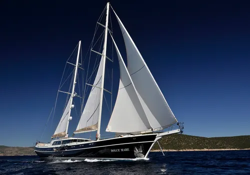 Dolce Mare yacht