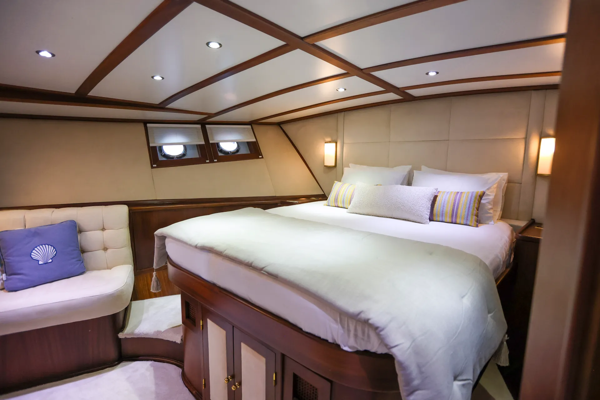 Gazella yacht interior or exterior view