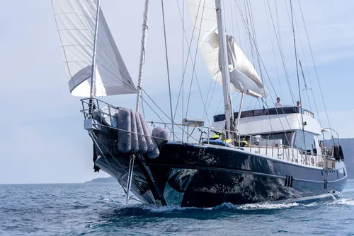 Good Life yacht