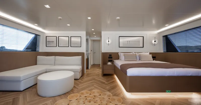 Illusion II yacht interior or exterior view