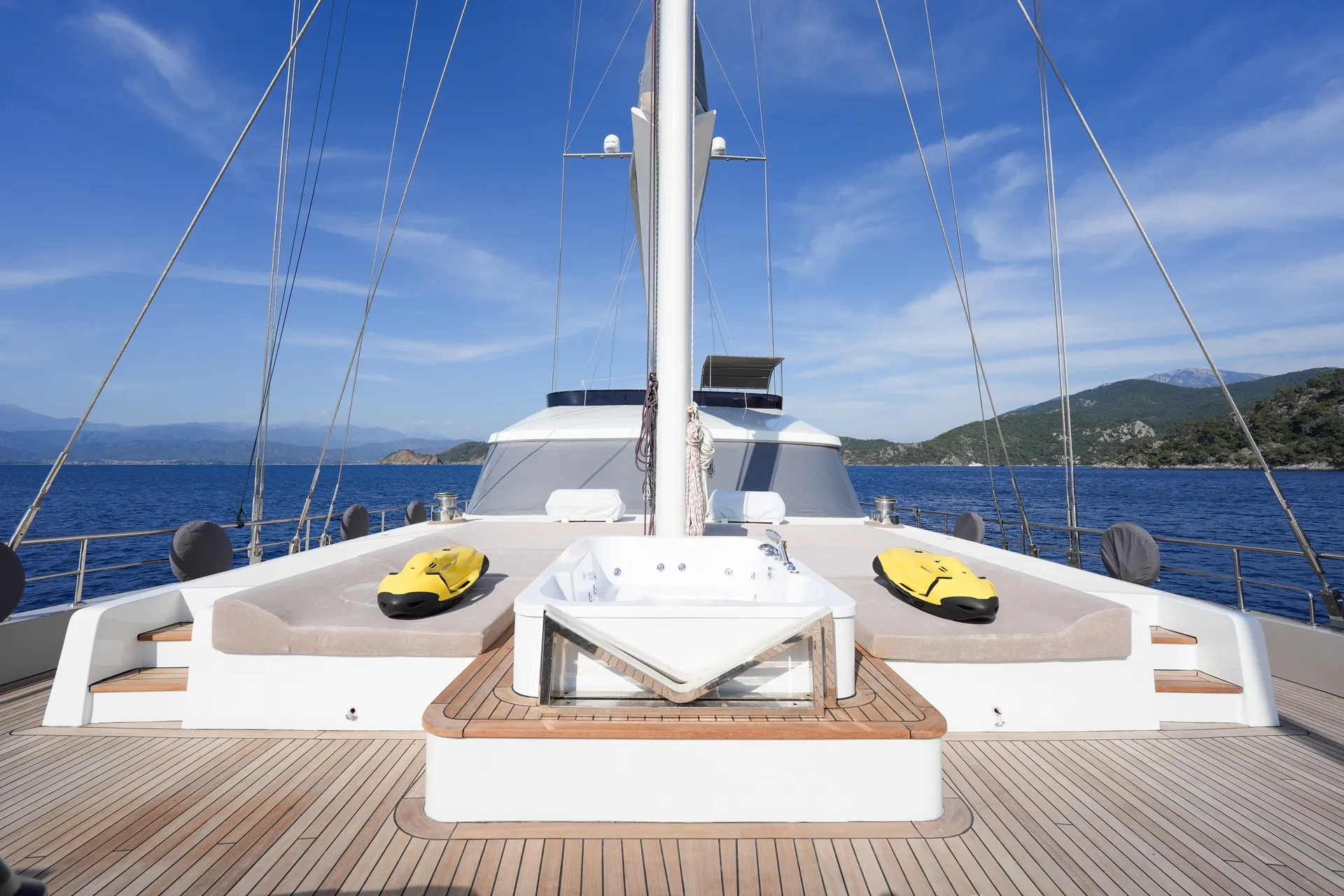 King Of The Sea yacht interior or exterior view