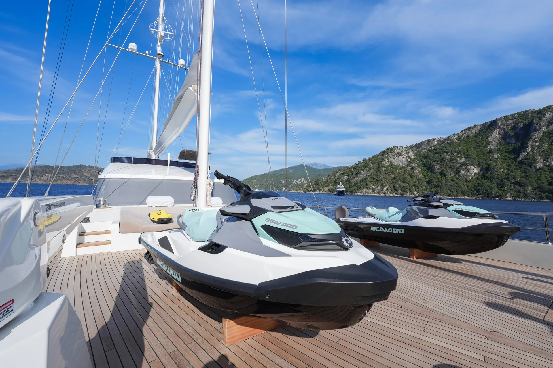 King Of The Sea yacht interior or exterior view
