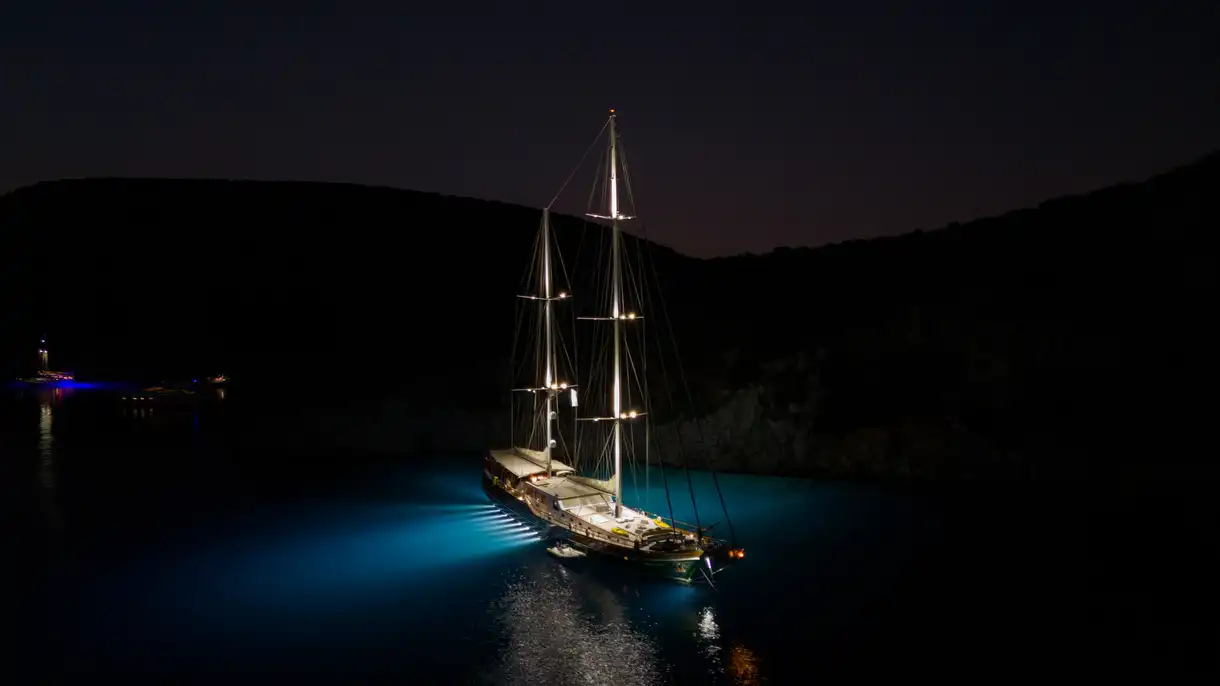 La Bella Vita yacht aerial view
