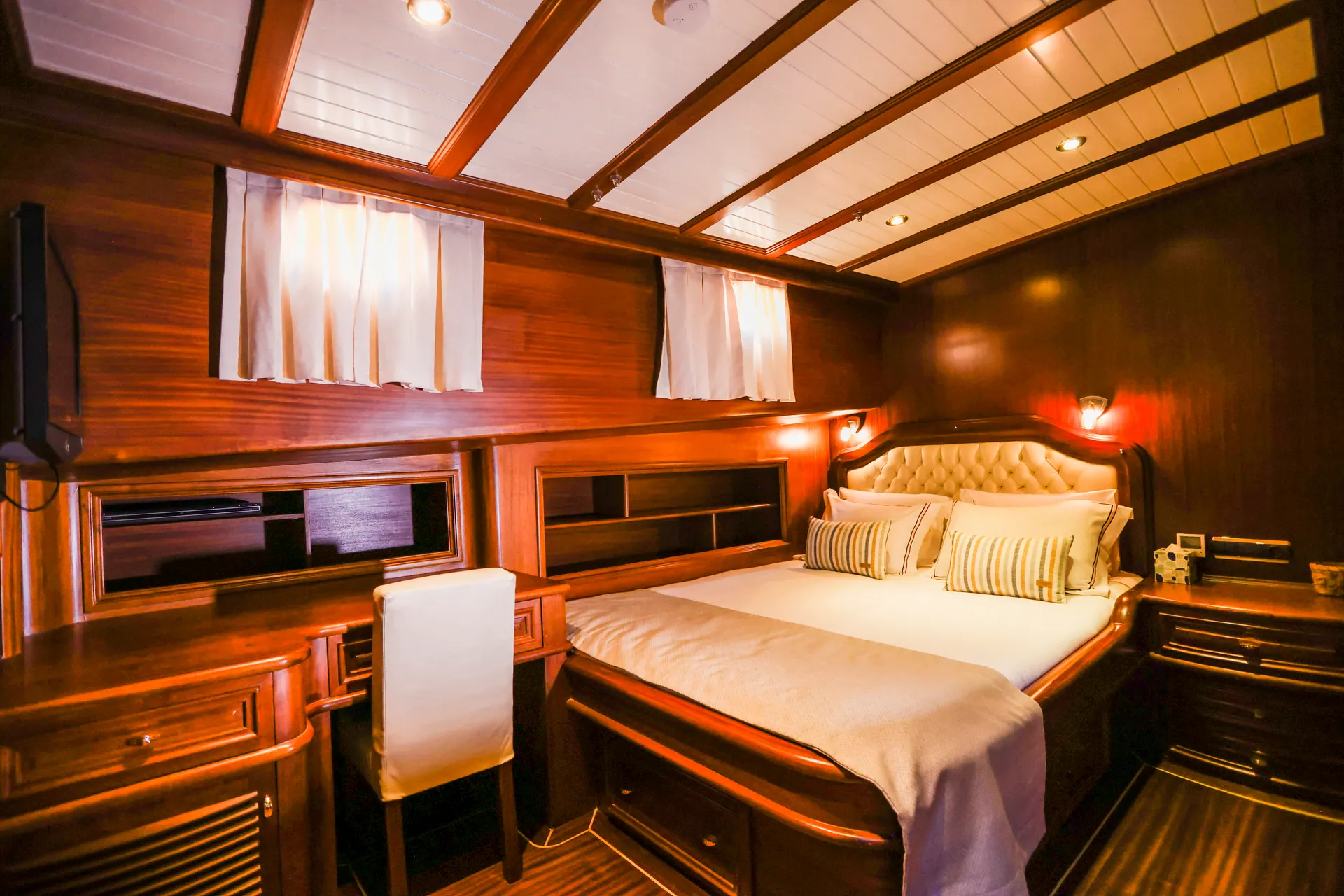 Lady Christa yacht interior or exterior view