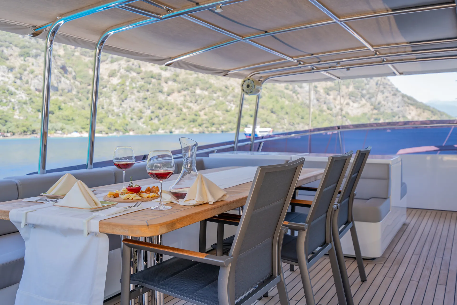 Long Island yacht interior or exterior view