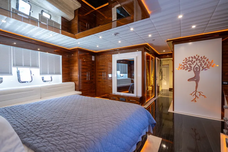 Long Island yacht interior or exterior view