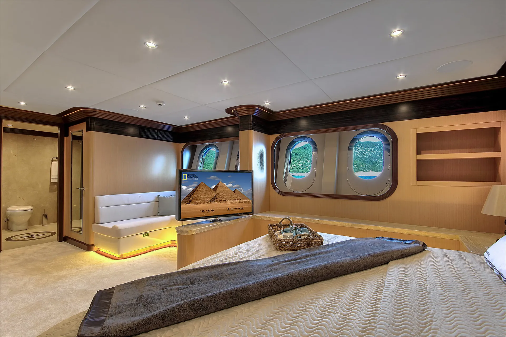 Meira yacht interior or exterior view