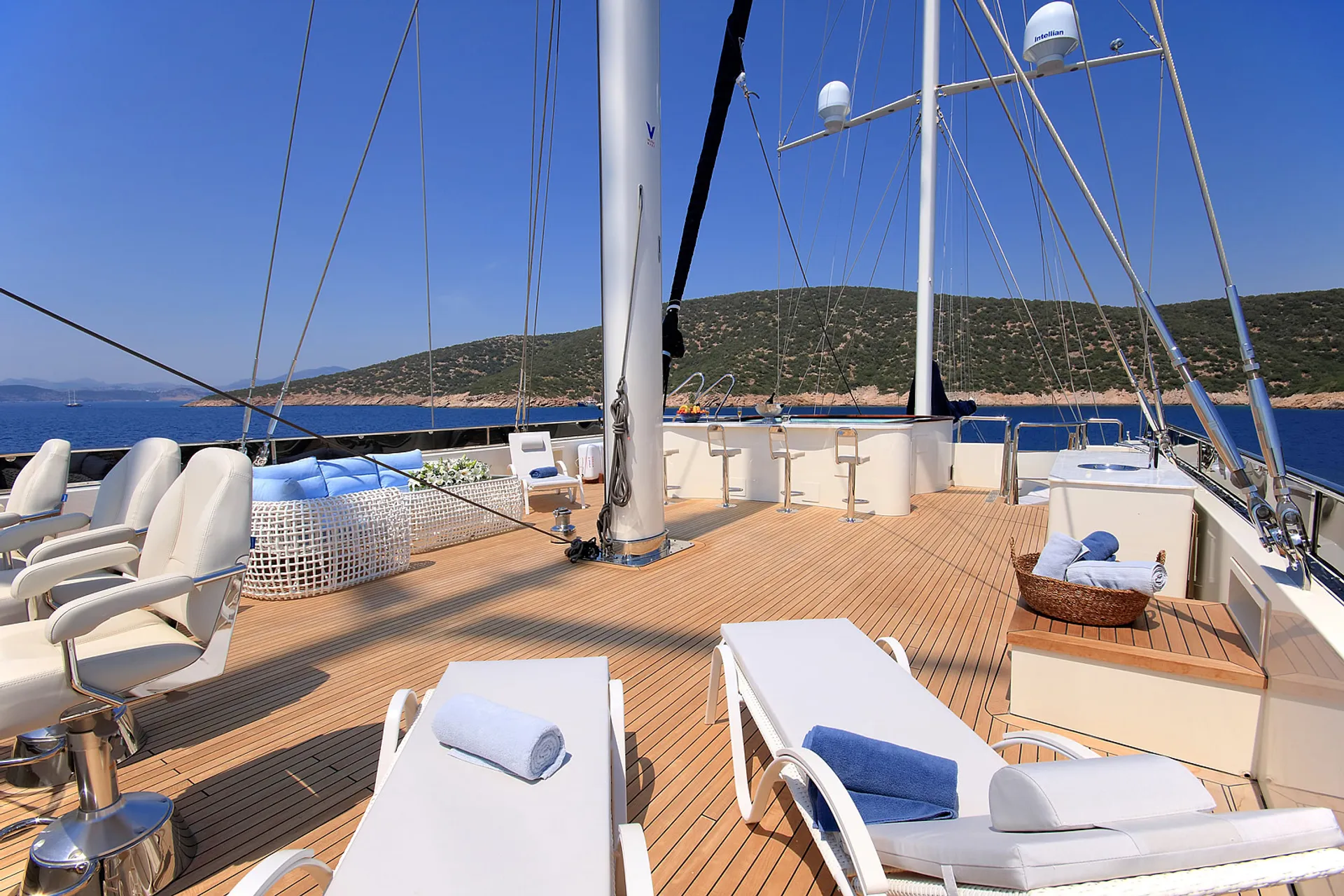 Meira yacht interior or exterior view