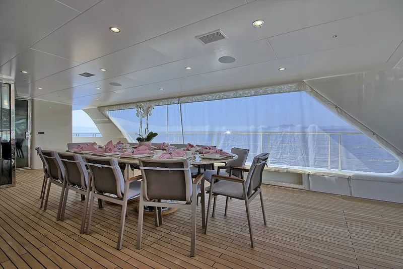 Meira yacht interior or exterior view