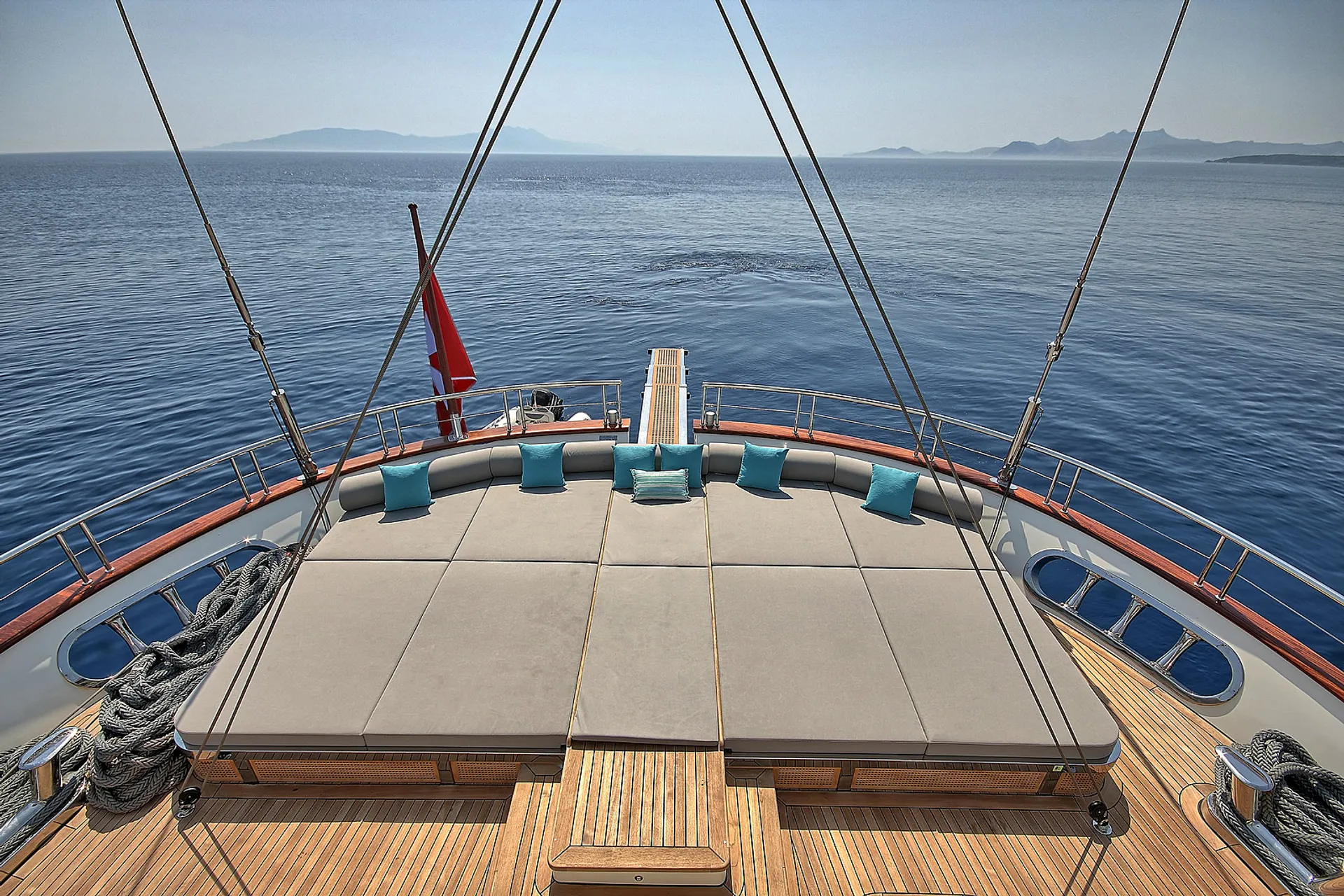Meira yacht interior or exterior view