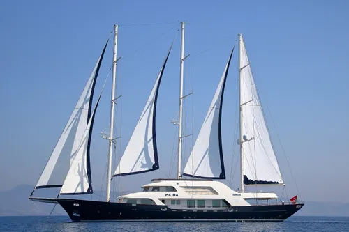 Meira yacht
