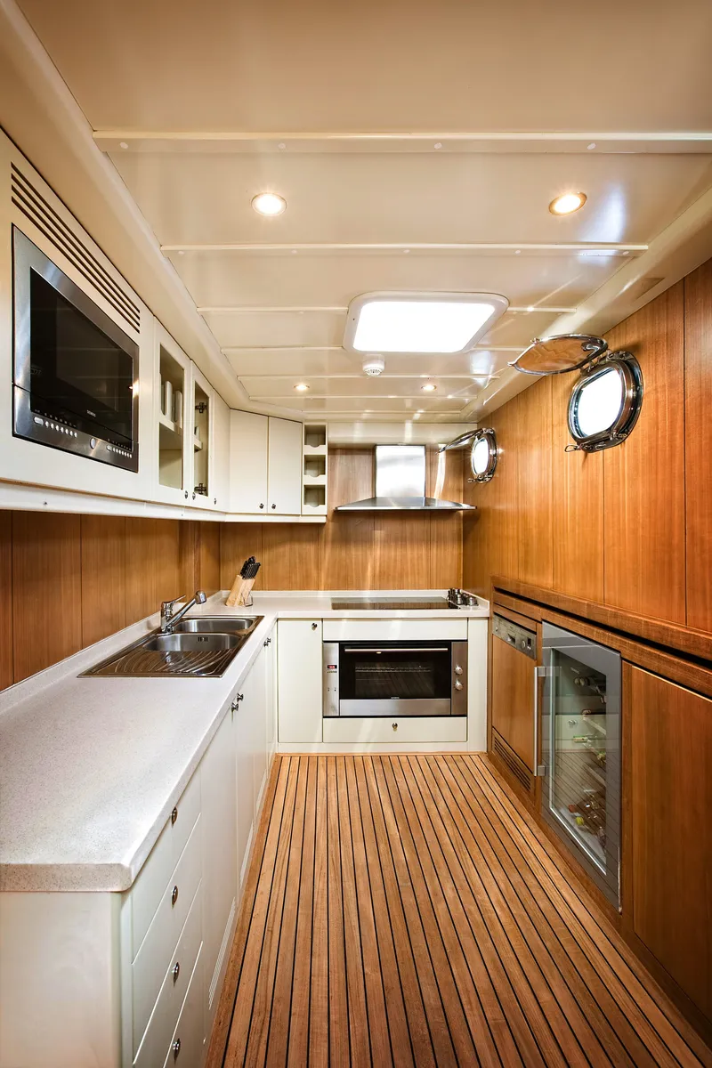 Miss Be yacht interior or exterior view