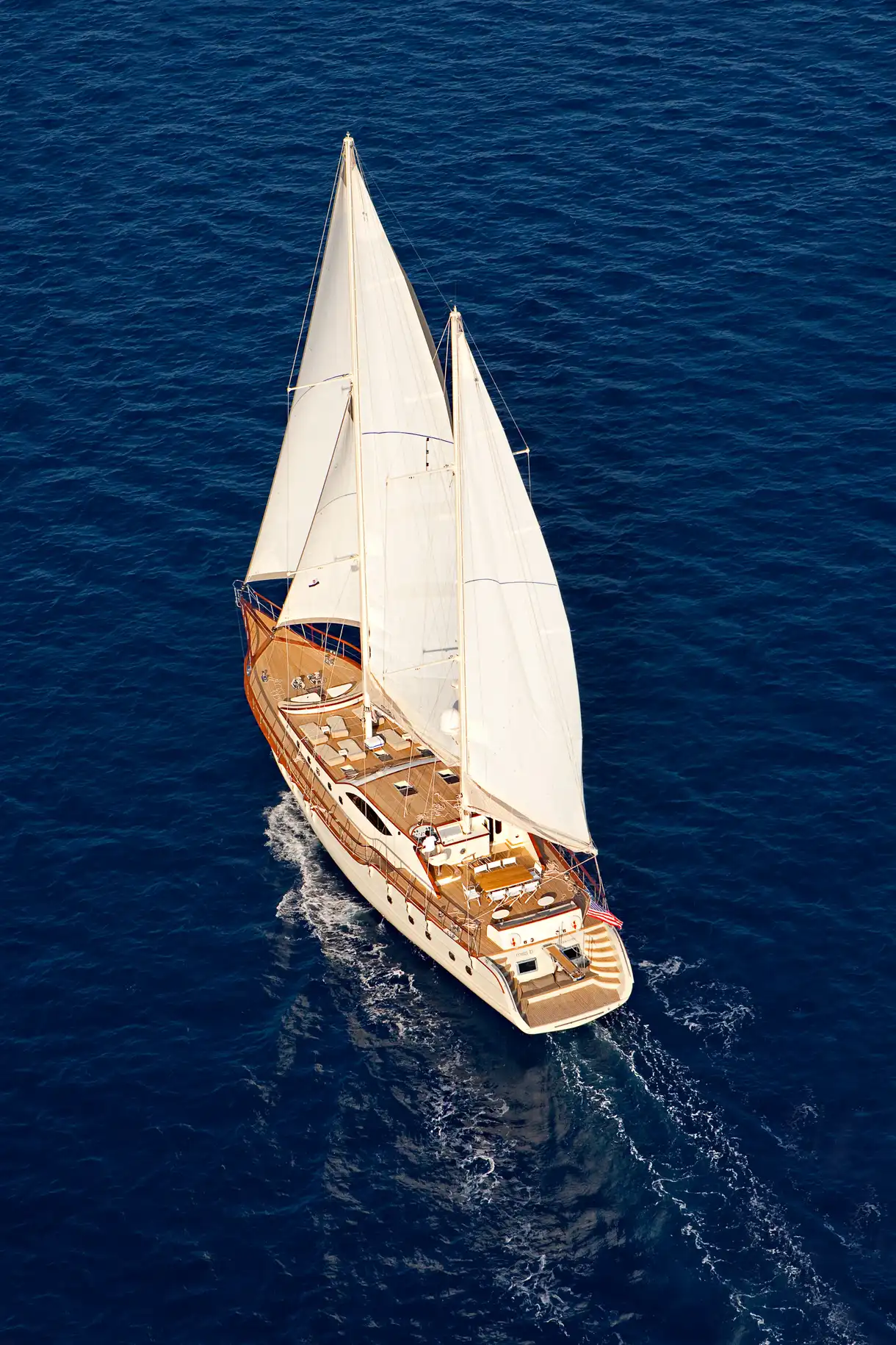 Miss Be yacht aerial view
