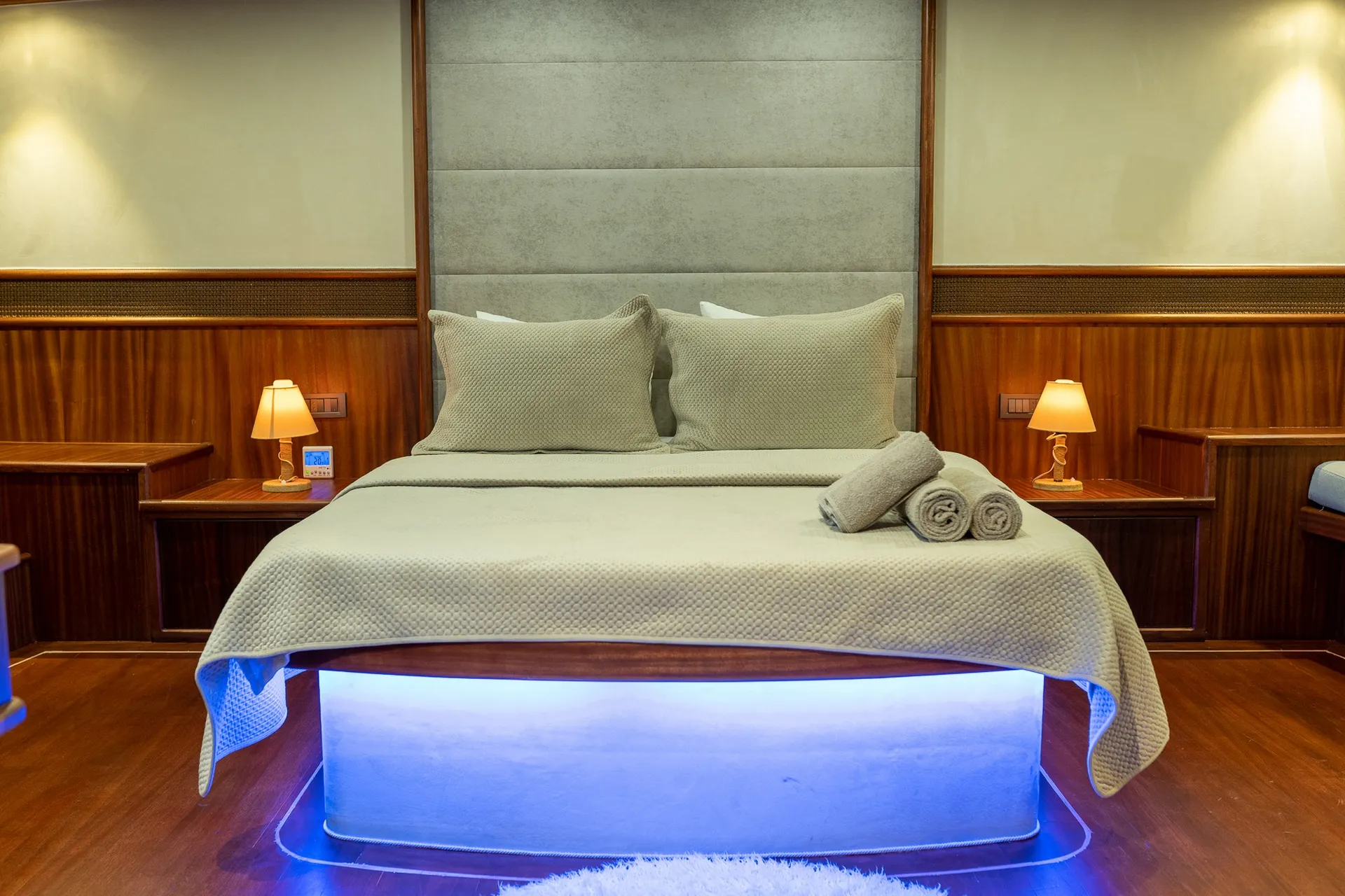Nevra Queen yacht interior or exterior view
