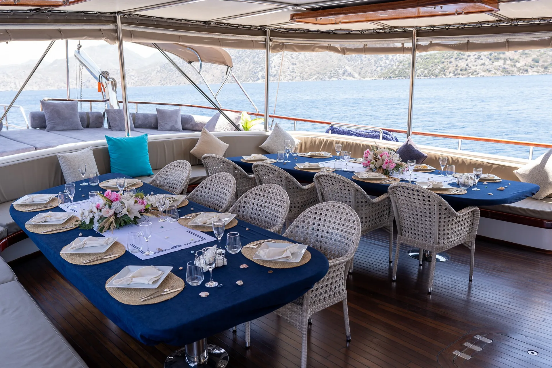 Nevra Queen yacht interior or exterior view