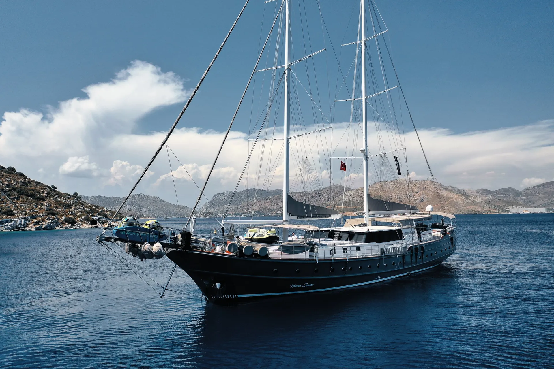 Nevra Queen yacht interior or exterior view