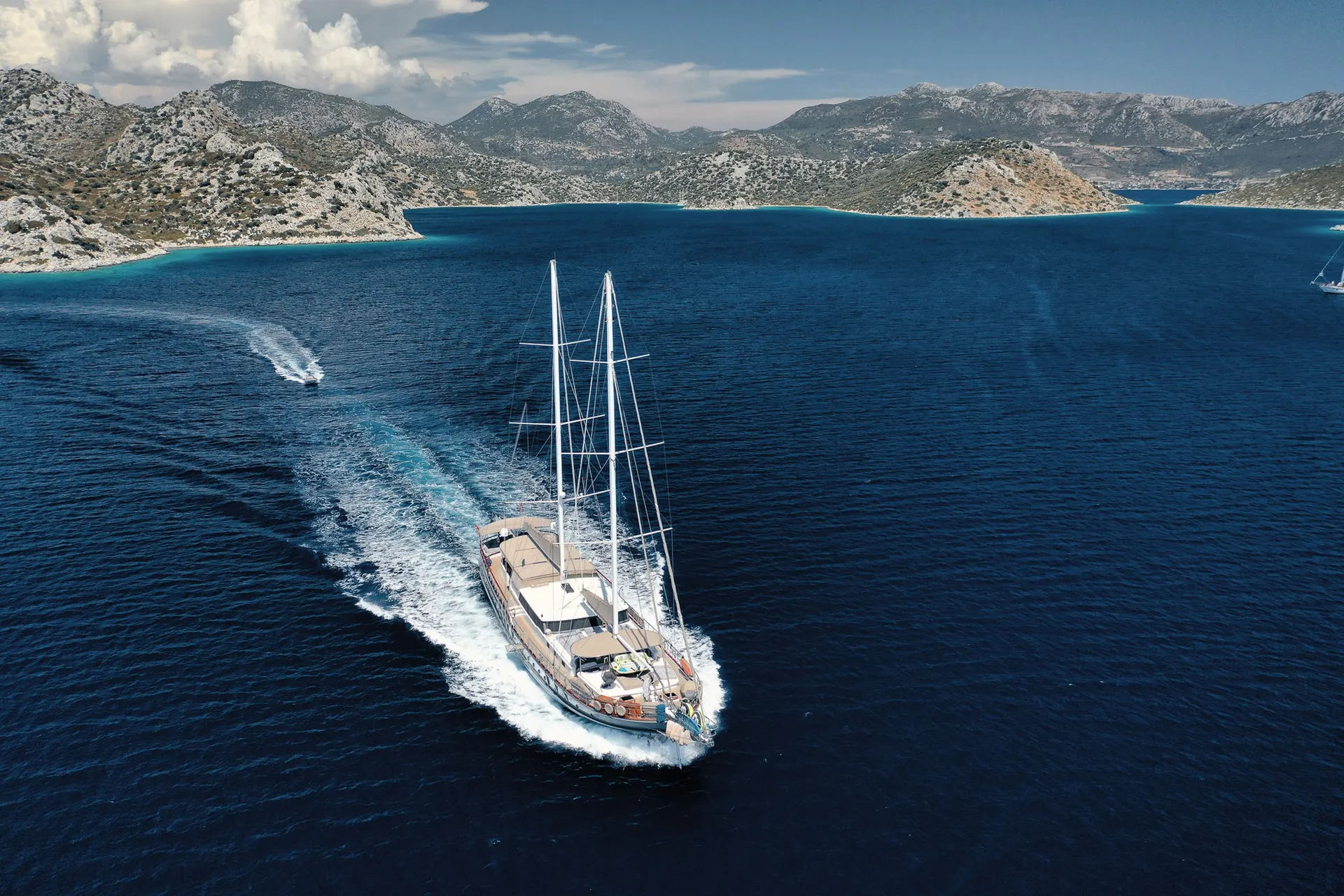 Nevra Queen yacht interior or exterior view