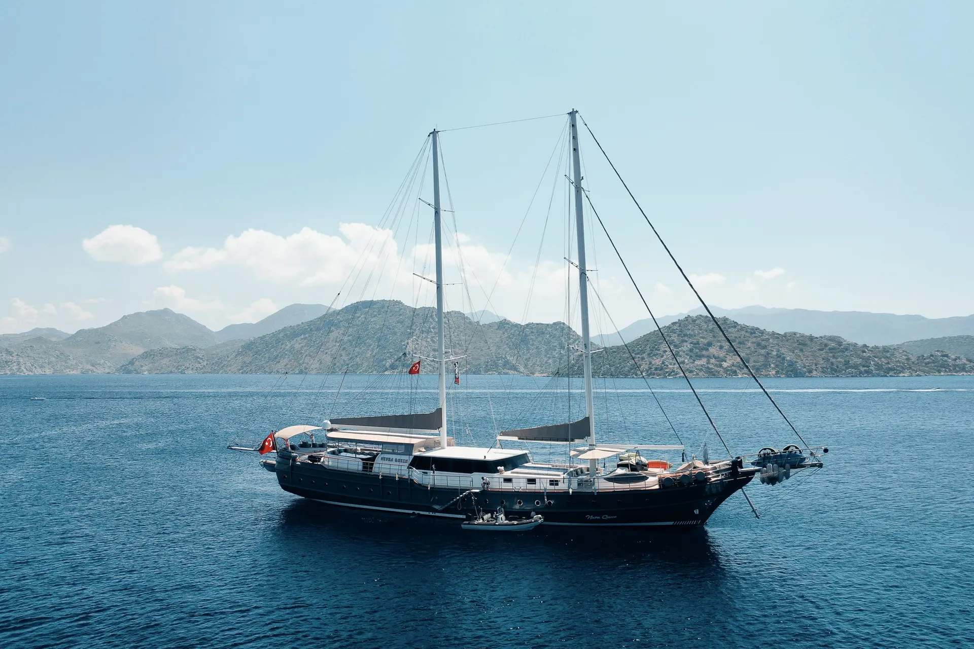 Nevra Queen yacht aerial view