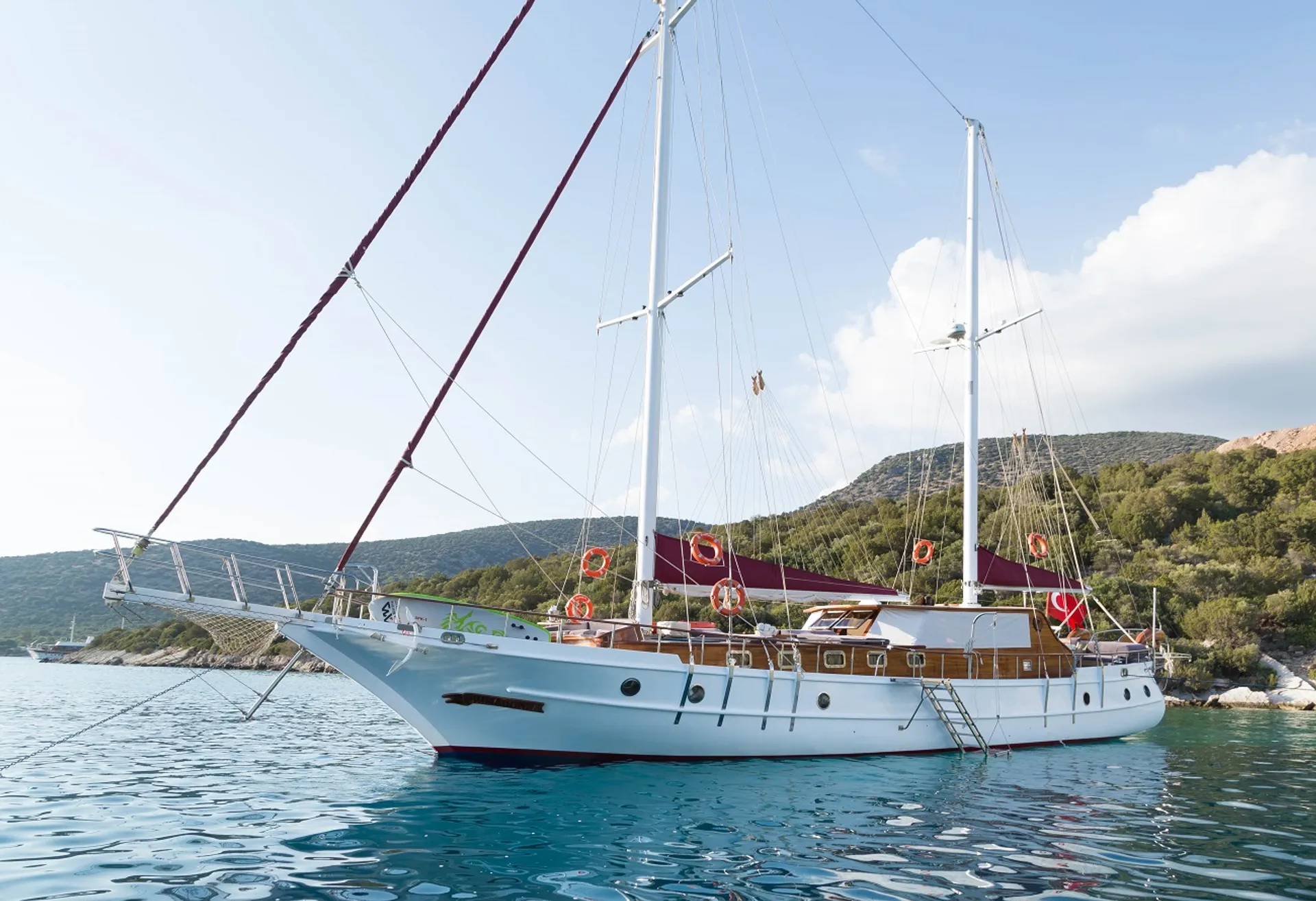 Primadonna yacht interior or exterior view