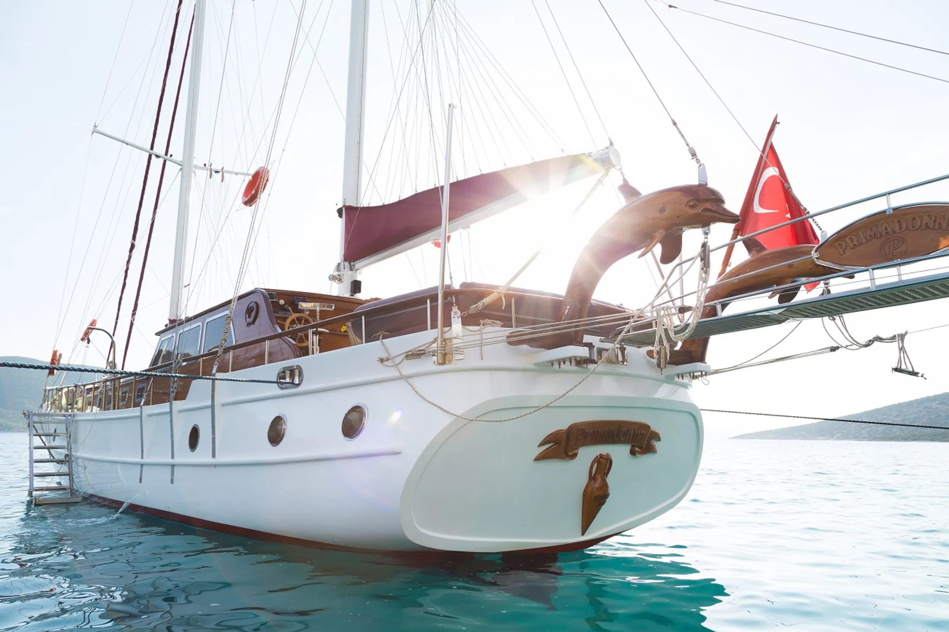Primadonna yacht interior or exterior view