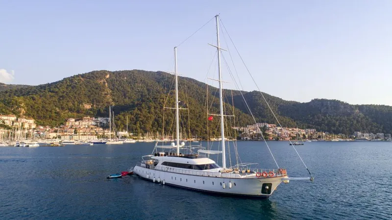 Queen Of Makri yacht interior or exterior view