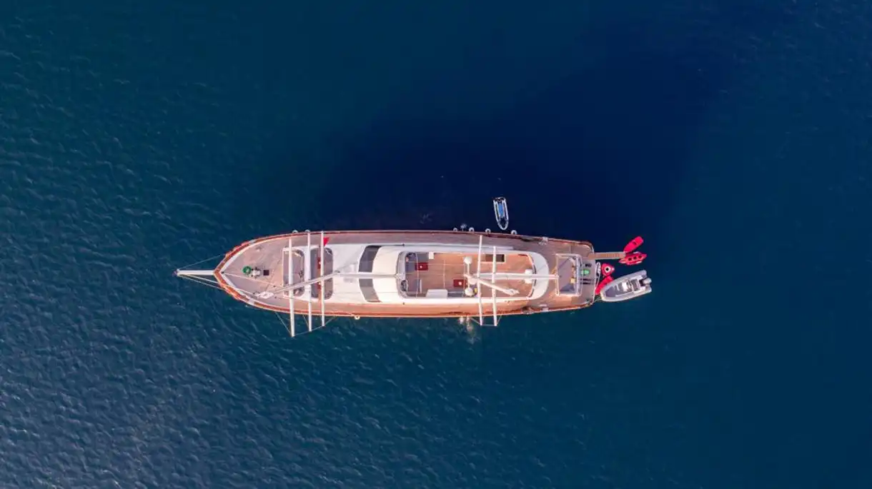 Queen Of Makri yacht aerial view