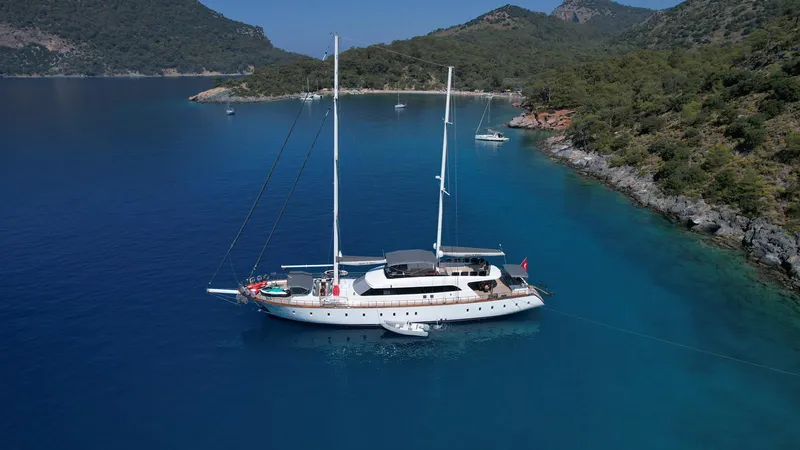 Queen Of Makri yacht