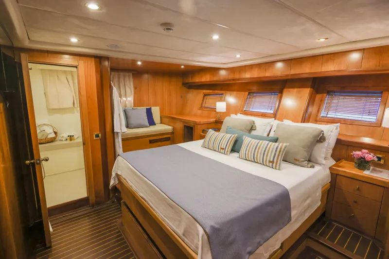 Queen Of Sea yacht interior or exterior view