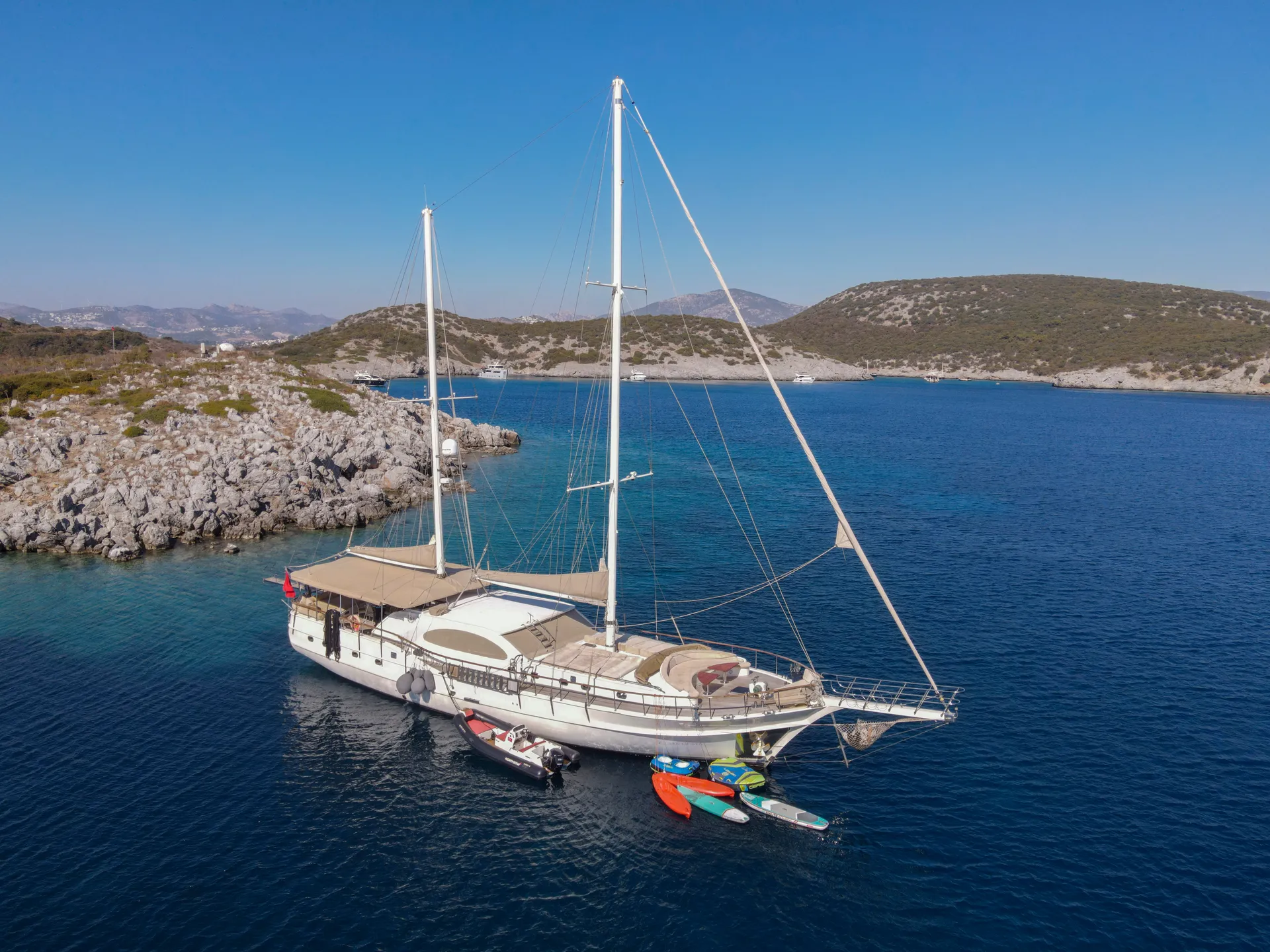 Queen Of Sea yacht interior or exterior view