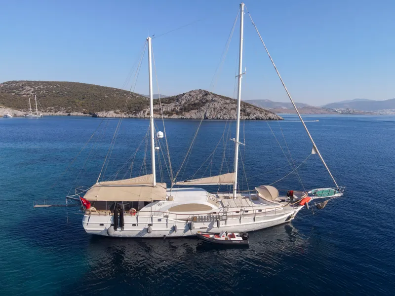 Queen Of Sea yacht interior or exterior view