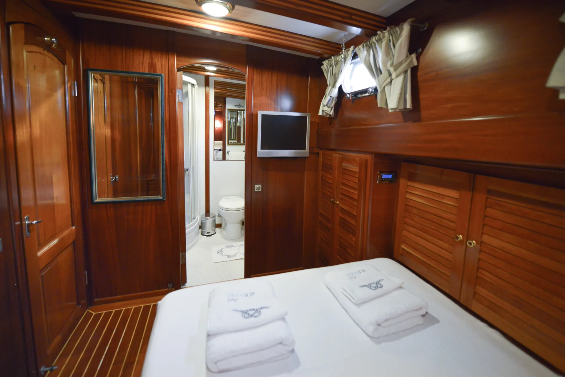 Ros Mare yacht interior or exterior view