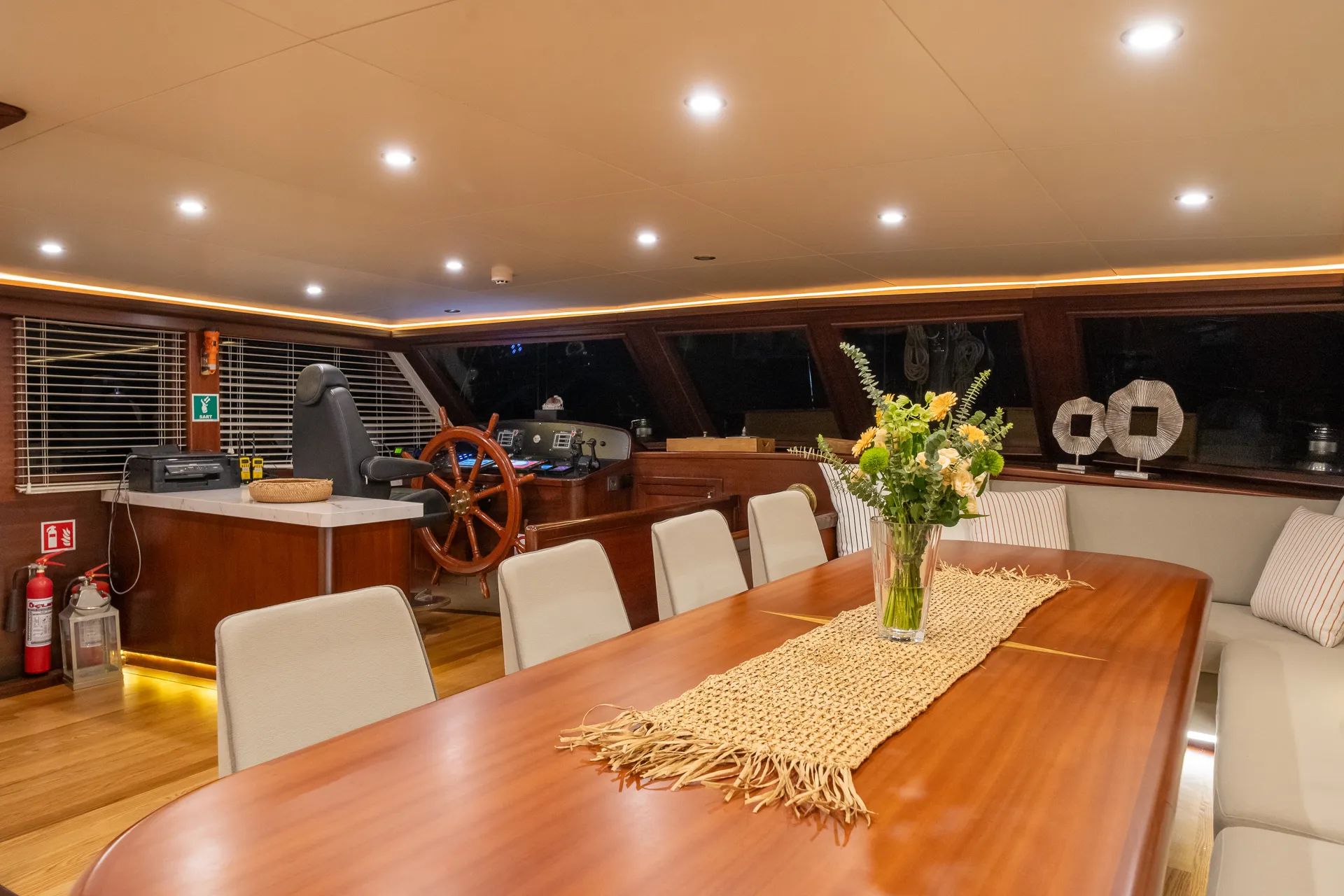 Virtuoso yacht interior or exterior view