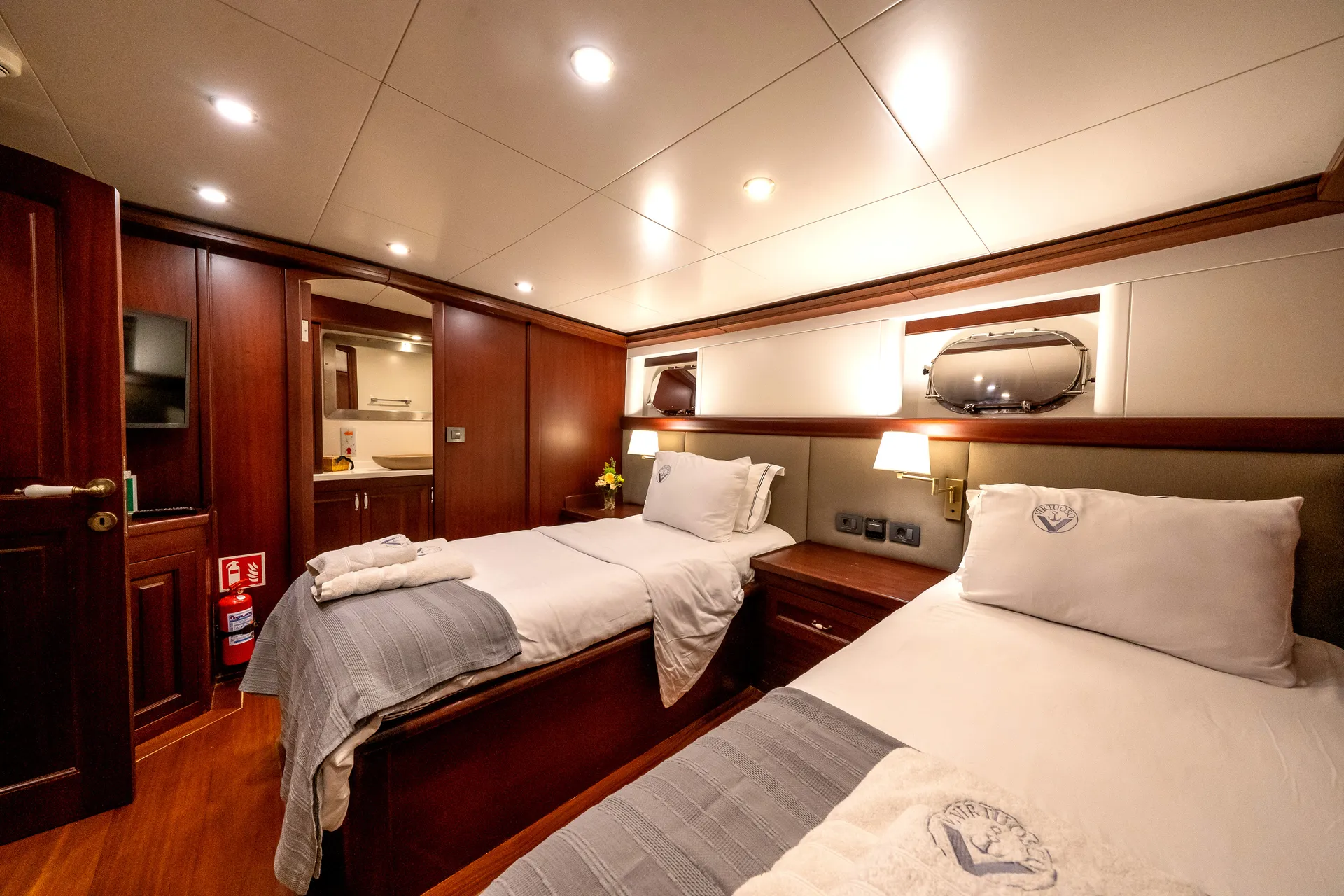 Virtuoso yacht interior or exterior view