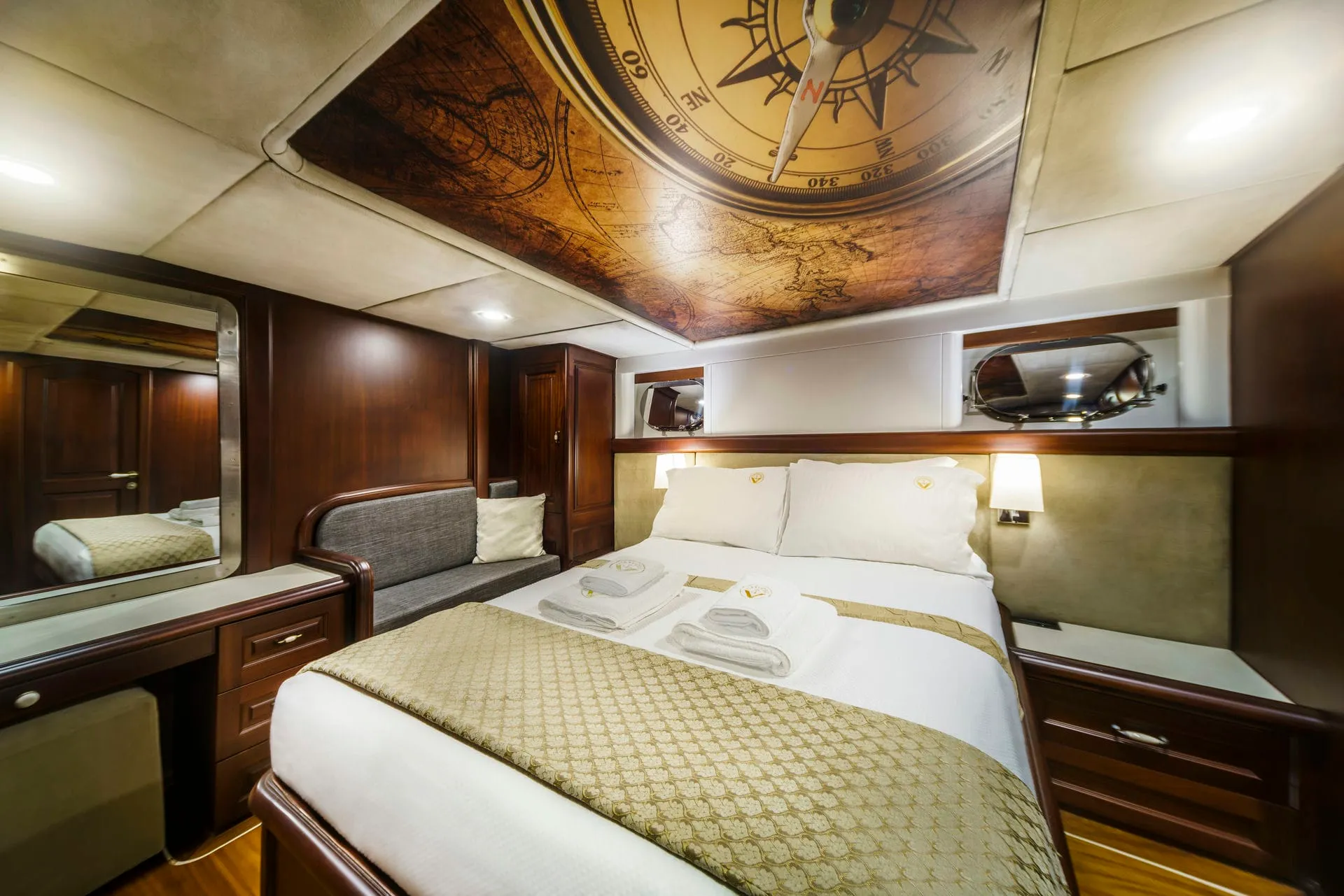 Virtuoso yacht interior or exterior view